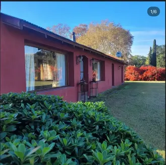 Anexo del hospedaje junto al jardín